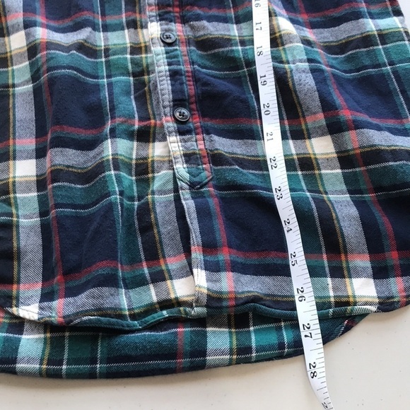 𝅺j. Crew Factory plaid tailored fit flannel button front shirt shacket XS - Picture 7 of 9